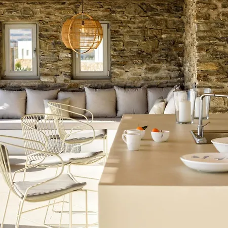 Elea * Chrisi Akti (Paros)